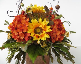 Fall Sunflower Floral Arrangement, Fall Centerpiece, Thanksgiving, Autumn, Hydrangea