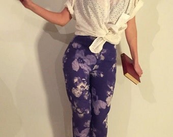 Vintage ' 80s pants-blue with white floral designs