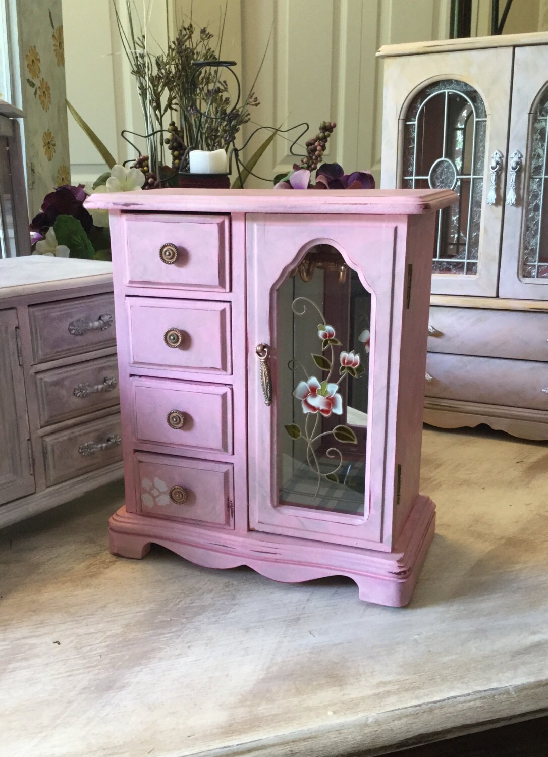 Upcycled Wooden Jewelry Box // Painted Vintage Jewelry Box