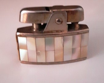Beautiful Boxed Vintage Ronson Lighter