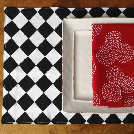 Black and White Placemats Diamond Pattern Placemats