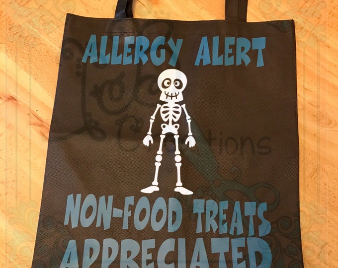 Allergy Alert Treat Bags, Teal Pumpkin Project, Don't feed me, Allergic to nuts candy treat bags, Special Diet Bags, Halloween Treat Bags