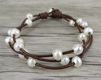 pearl leather bracelet boho pearl bracelet Boho bead bracelet Real pearl bracelet Single Leather wrap bracelet pearl jewelry SL-0234