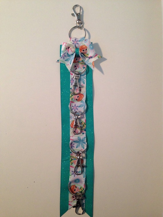 Backpack cheer bow holder by Bowsandmorebysabrina on Etsy