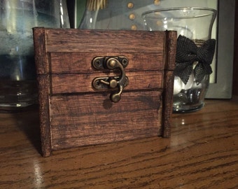 Custom Made | Vintage Mini Jewelry Box