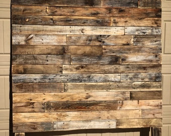 Reclaimed pallet wood headboard