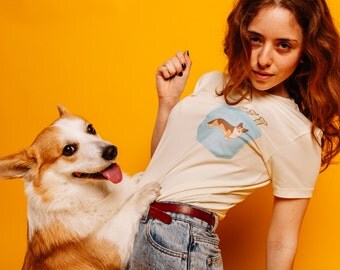 Corgi Pocket T-shirt, Corgi, pembroke, Free Shipping, Cotton t-shirt, printed t-shirt, kawaii, dog print, welsh corgi t-shirt,