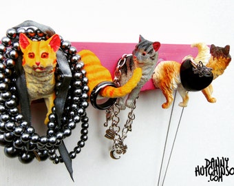 Pink Crazy Cat Coat/Key/Jewellery/Clothes/Lead Hook - FREE UK P&P