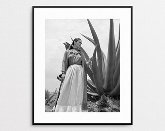 Frida Kahlo Print - Giclee Reproduction - Frida Kahlo Wall Art - Frida Kahlo Photograph - Mexican Art - Frida Kahlo Vogue Fashion Photo