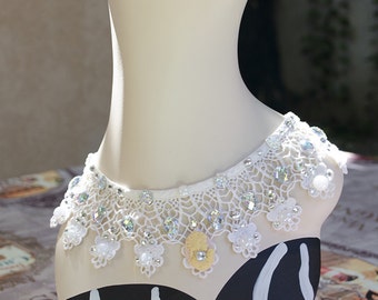 Vintage lace rhinestoned Camay necklace/Collier strassé camée sur dentelles vintage/Wedding Mariage