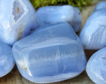 Blue Lace Agate Crystal Tumbled Stone - Pocket Palm Stone 123