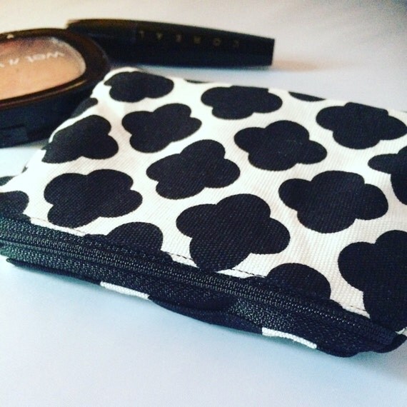 Mini Black and White Quatrefoil Zipper Pouch Cute Makeup Bag