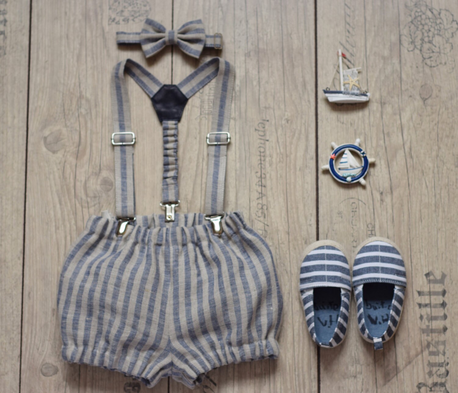 Suspenders outfit Suspender bloomers 1st birthday outfit Cake