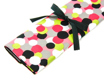 Large Knitting Needle Case Organizer - Koko - 30 black pockets for straight, circular, double point needles or paint brushes