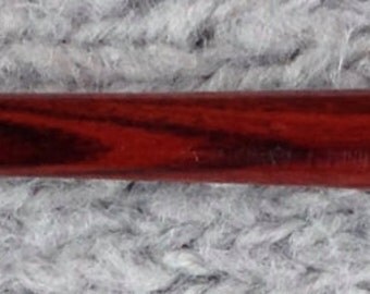 Size E Kingwood Crochet Hook