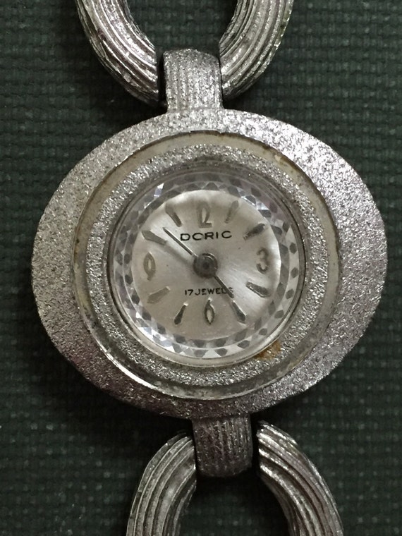 doric smart watch