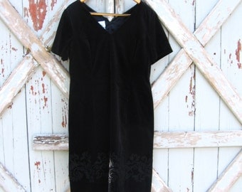 Claire - vintage 1980s Laura Ashley black velvet dress 12