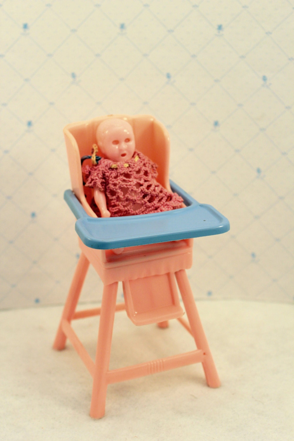 dollhouse highchair