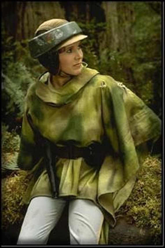 Luke Skywalker or Princess Leia Endor Camouflage Poncho Star