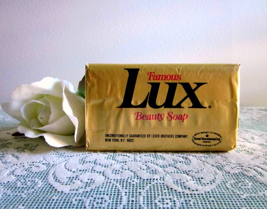 Vintage 1960's Famous LUX Beauty Bar Soap Bath Size