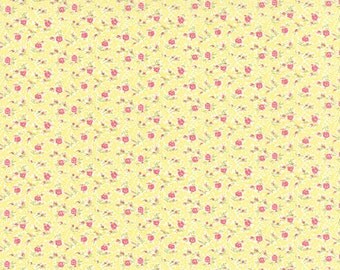 Bespoke Blooms - Tiny Flowers in Sunshine by Brenda Riddle for Moda Fabrics