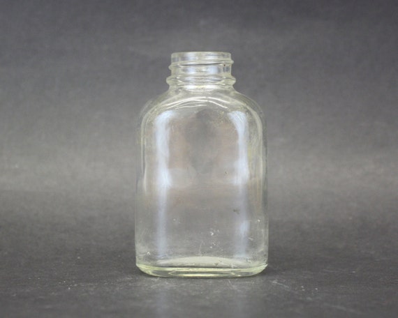 Vintage Clear B.W. & Co. Bottle w/No Cap E2784