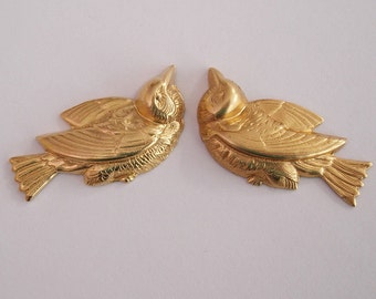 2 Birds Raw Brass Stamping Jewelry Findings Jewelry Ornament no Hole.