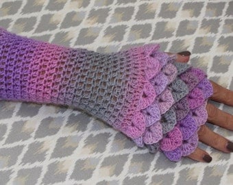 Crochet Pattern Kathleen Glove- fingerless glove pattern-crocodile stitch glove-dragon glove pattern
