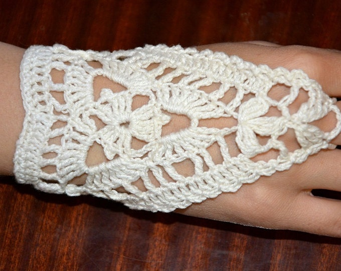 Ready to ship Wedding, special occasion, evening crochet gloves