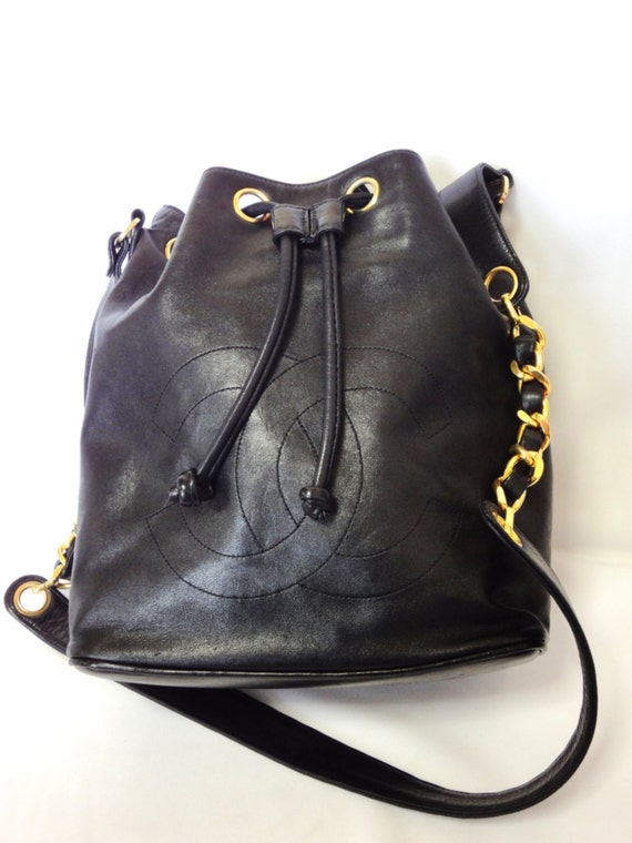 Vintage CHANEL black lambskin tote