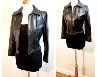 Black Leather Motorcycle Jacket Women's Vintage 1990s Cropped Leather Biker Jacket Black Distressed Leather Zipper Jacket Small