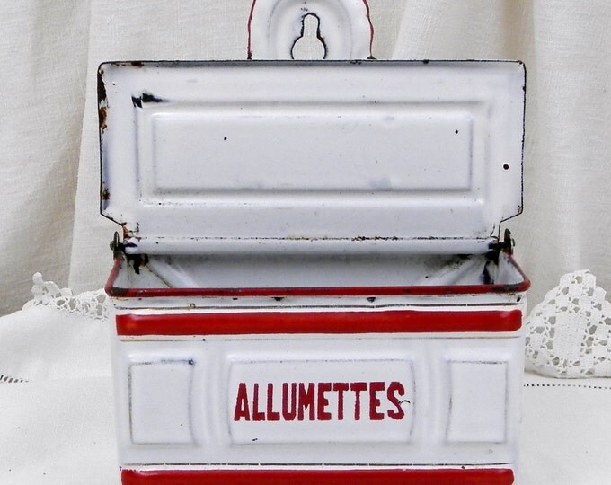 Antique French Saint Servais White and Red Enamelware Box for Matches, French Country Decor, Vintage Retro French Home, Enamel Matchbox Antique French Saint Servais White and Red Enamelware Box for Matches, French Country Decor, Vintage Retro French Home, Enamel Matchbox