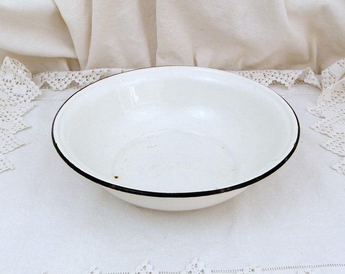 Vintage French Enamelware White Wash Bowl / Basin, French Country Decor, Retro Vintage Home Interior, Antique, Rustic Washing, Shabby, Chic Vintage French Enamelware White Wash Bowl / Basin, French Country Decor, Retro Vintage Home Interior, Antique, Rustic Washing, Shabby, Chic