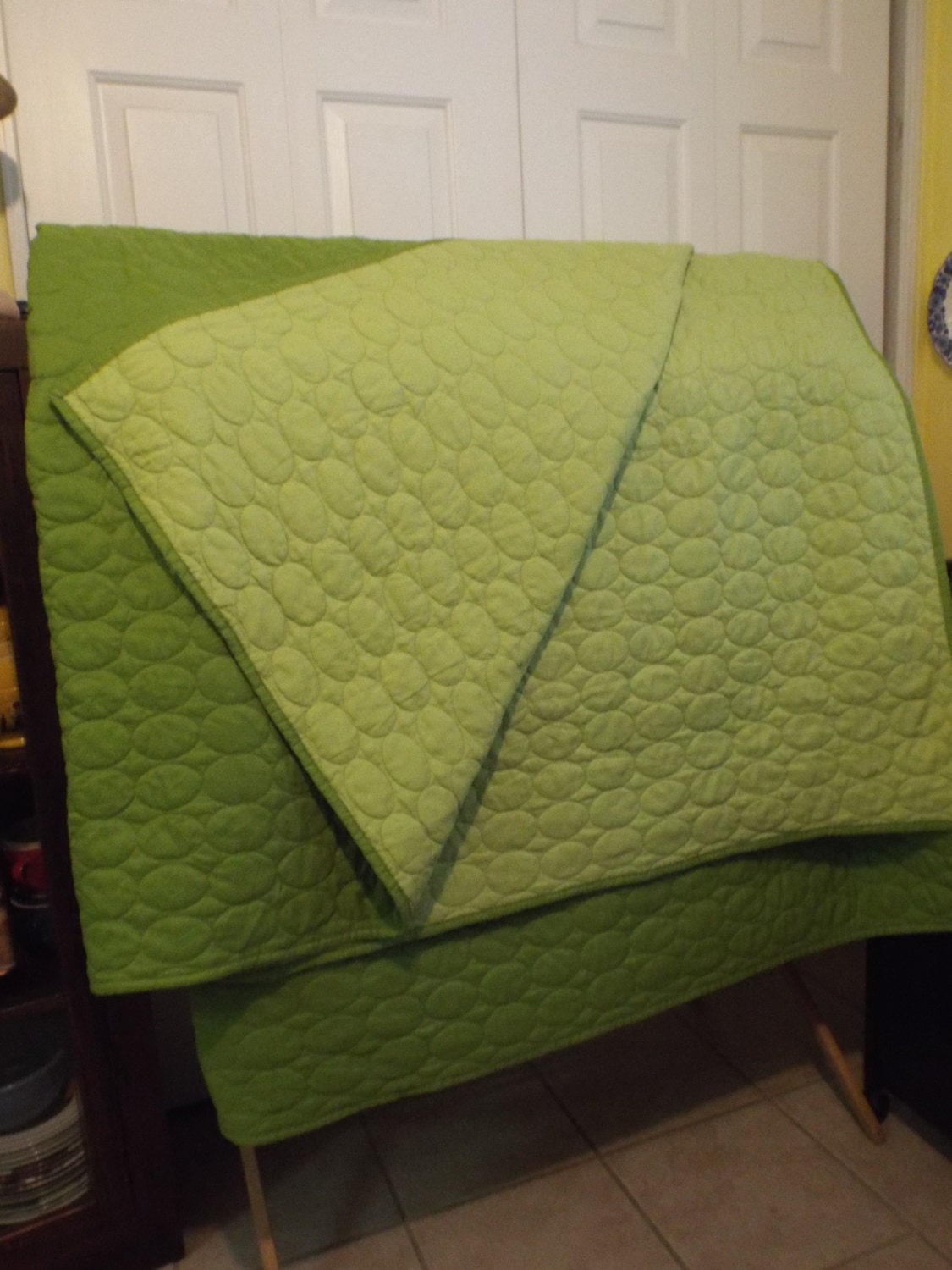 Lime Green Bed Spread Twin Retro Mod Blanket Top Cover