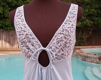 Val Mode Keyhole Baby Powder & Lace