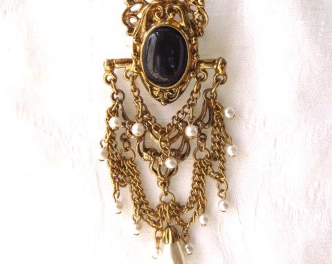 Vintage Etruscan Brooch Swag Chain Dangle Brooch Black Center Stone Pearls