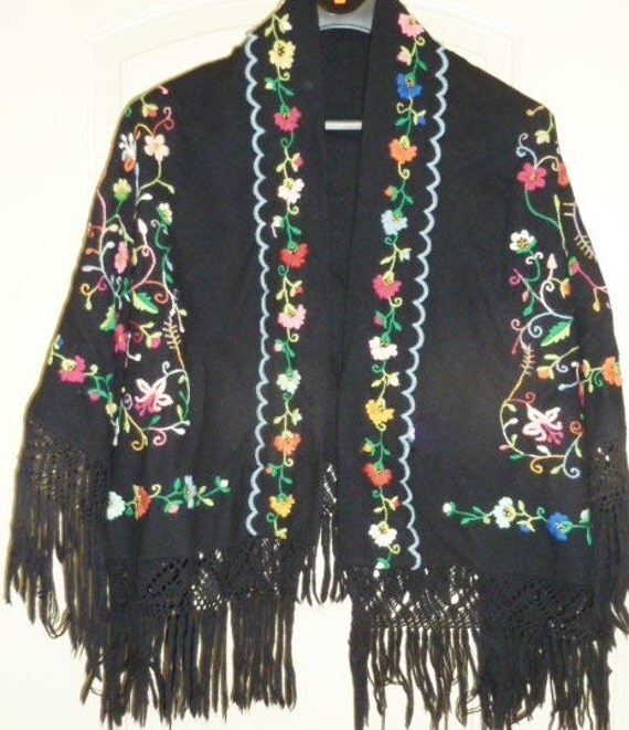 Vintage Embroidered Shawl Black Wool Floral Made in Ecuador
