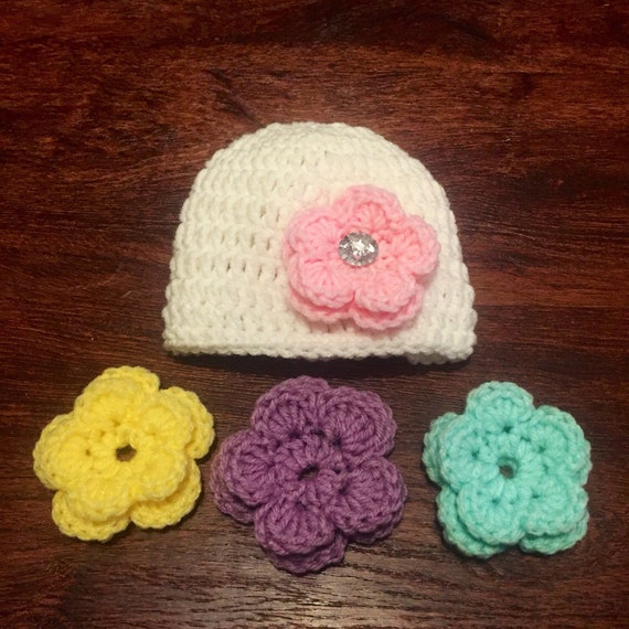 Items similar to Girls Crochet Flower hat on Etsy