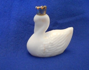 Vintage Avon Elusive Swan perfume bottle