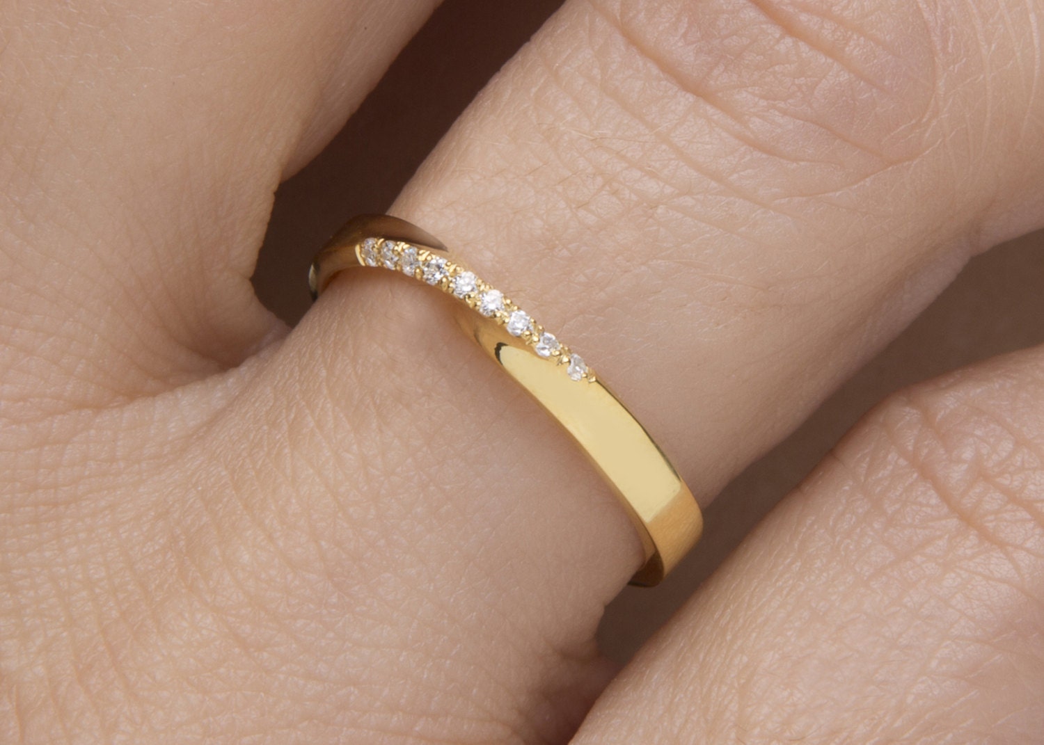 Mobius ring Diamond mobius ring Pave mobius ring Wedding