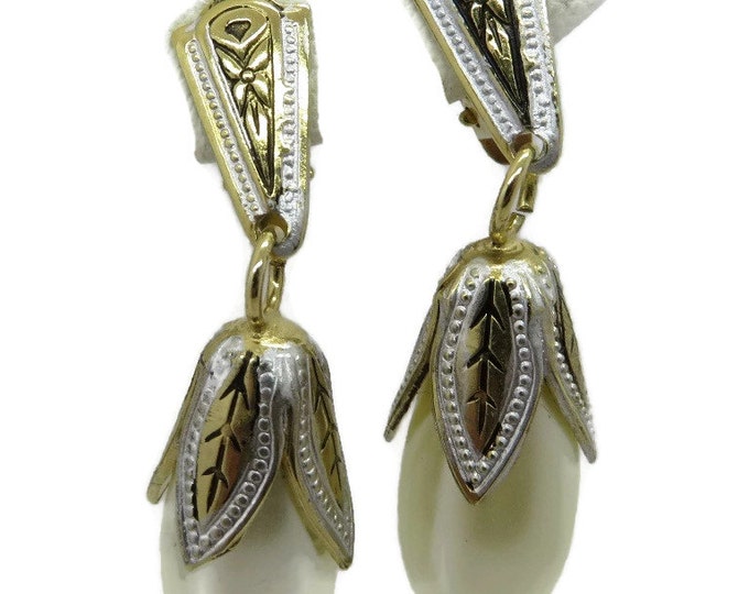 Dangling Pearl Earrings, Vintage Faux Pearl Spanish Earrings, Damascene Clip-on Earrings, Teardrop Earrings, Bridal Earrings, Gift for Her