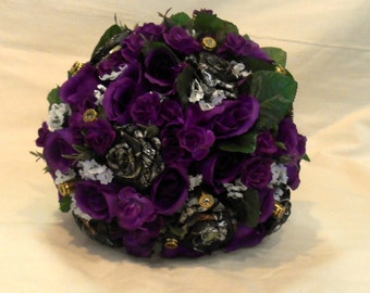 Camo Wedding Bouquet, Camo Bridal Bouquet, Camo Wedding, Purple Silk Flowers, Mossy Oak Bouquet. Keepsake Bouquet, Alternate Bouquet