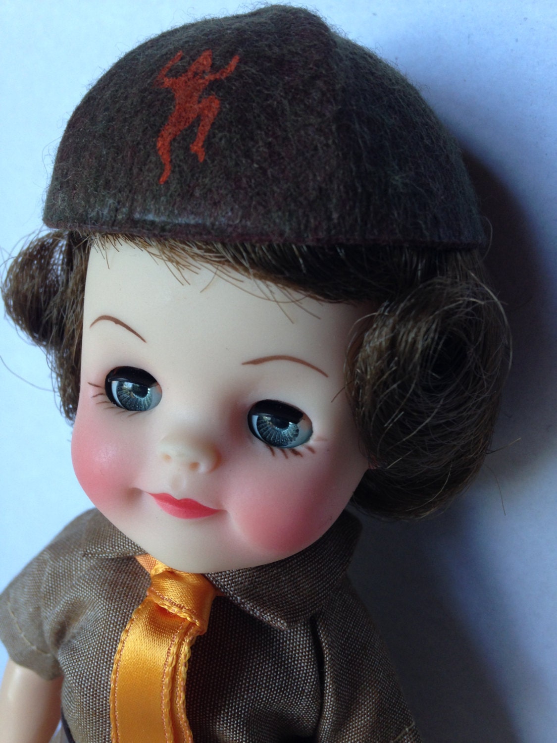 Brownie Girl Scout Effanbee doll 1965 VGC in original box with