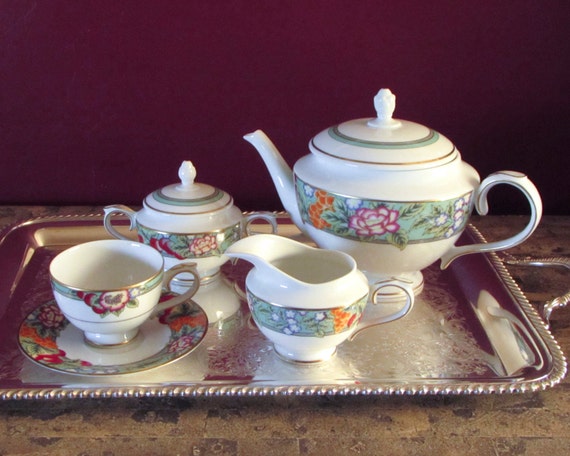 Duca Di BellaVista Porcelain Tea Service Fruit & Flowers for