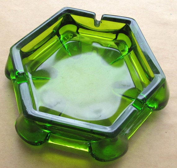 Vintage Viking Large Vaseline Color Triangular Shape Solid