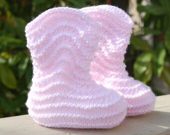 Pink Knit Baby Booties - PATTERN