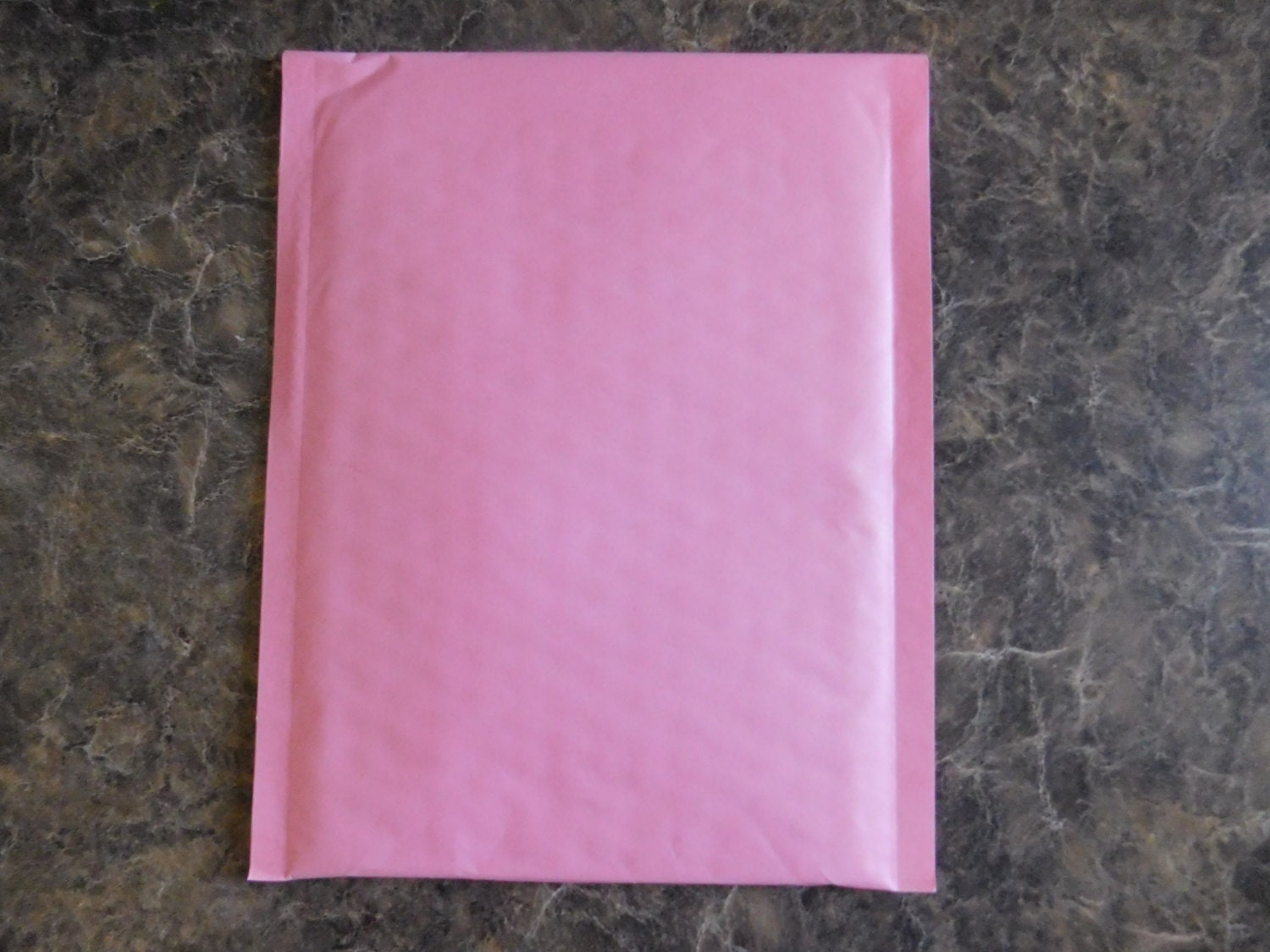 100 Light Pink 4x8 Kraft Bubble Mailer Self Seal Adhesive Envelope Size