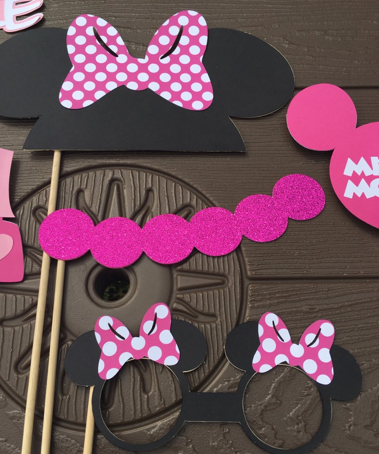 Minnie Mouse Photo Booth Props by Cre8iveDesignss on Etsy
