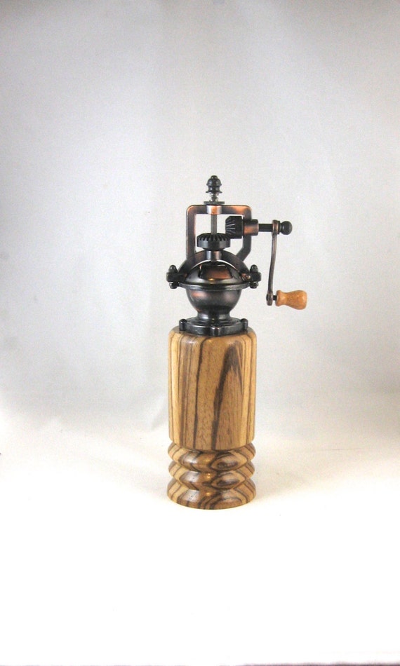 Pepper Grinder - Antique Style, Crank Handle, hand turned 