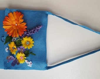 Bag, hand bag, sac, sacoche, jute bag, hand embroidered, hand made, gift, cadeau, ribbon work, flowers, cabas
